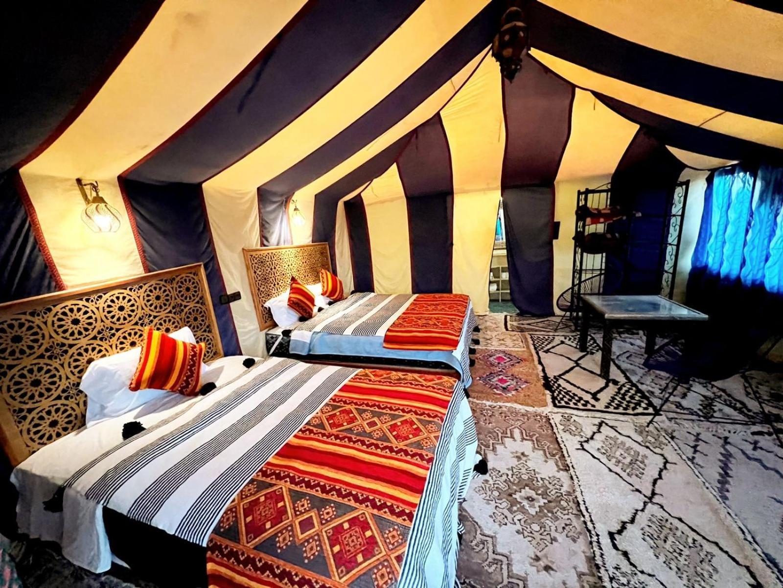 Nizar Luxury Tent เมอร์ซูกา ภายนอก รูปภาพ